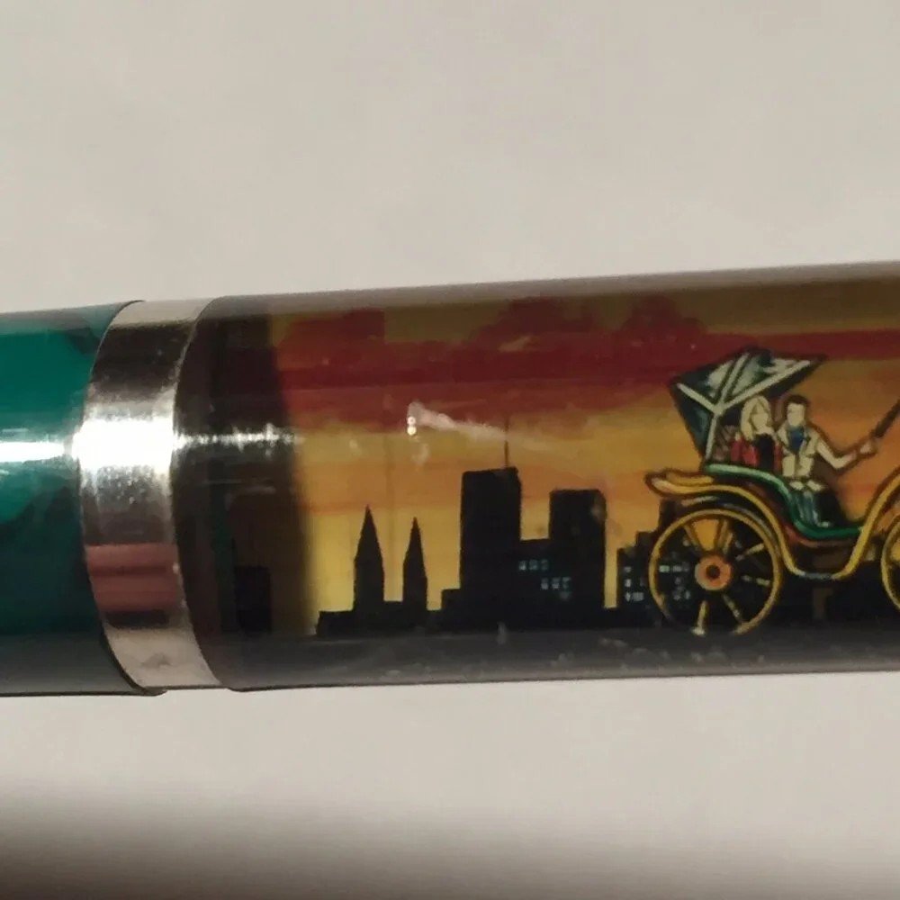 Buckingham Fountain Chicago Floaty Pen Horse Drawn Carriage Moves Souvenir Promo